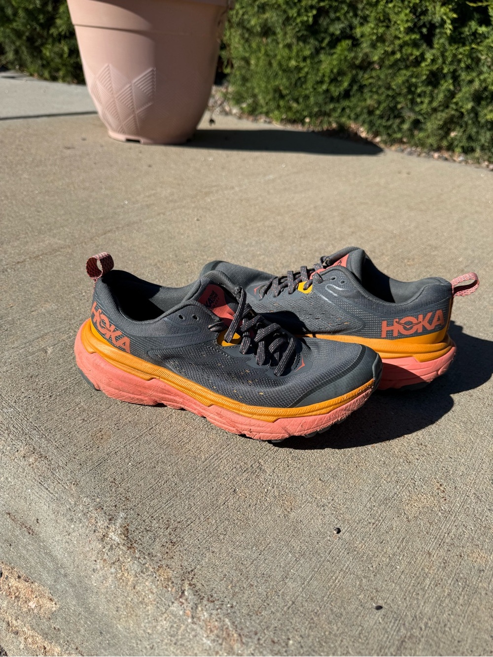 Women’s Hoka Challenger (size 7.5)